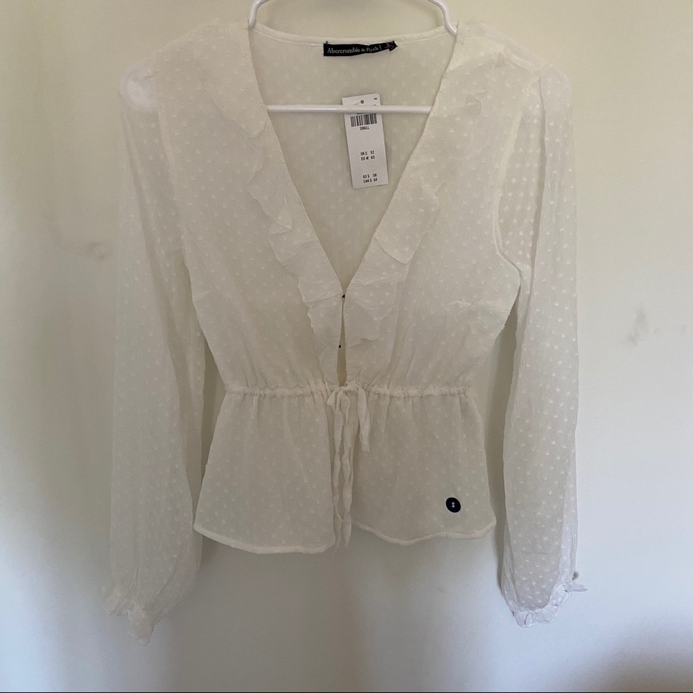 NWT Abercrombie White Tie Blouse